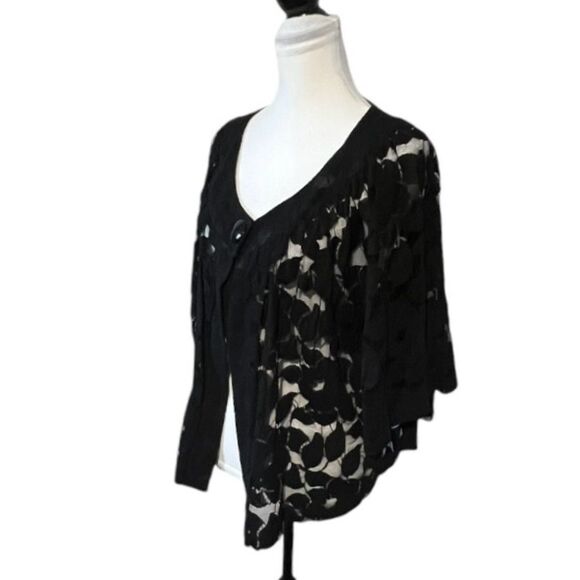 Bay Studio Plus Jacket Plus 2X Black Lace 1 Button Cropped Cardigan Bolero Cardi - Picture 3 of 7